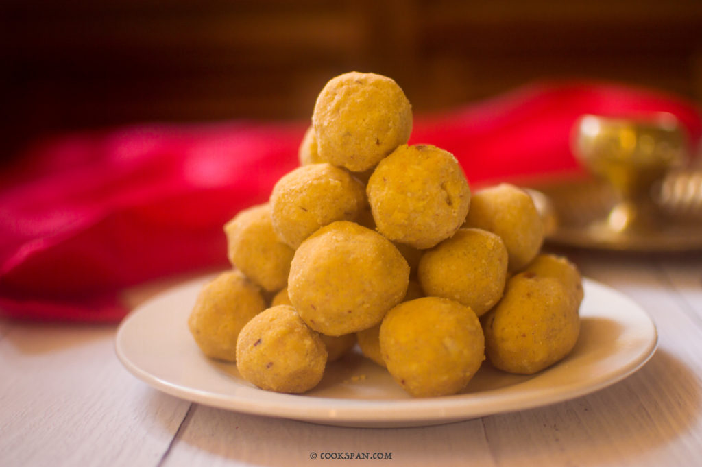 Besan Ladoo or Chickpea Flour Bites