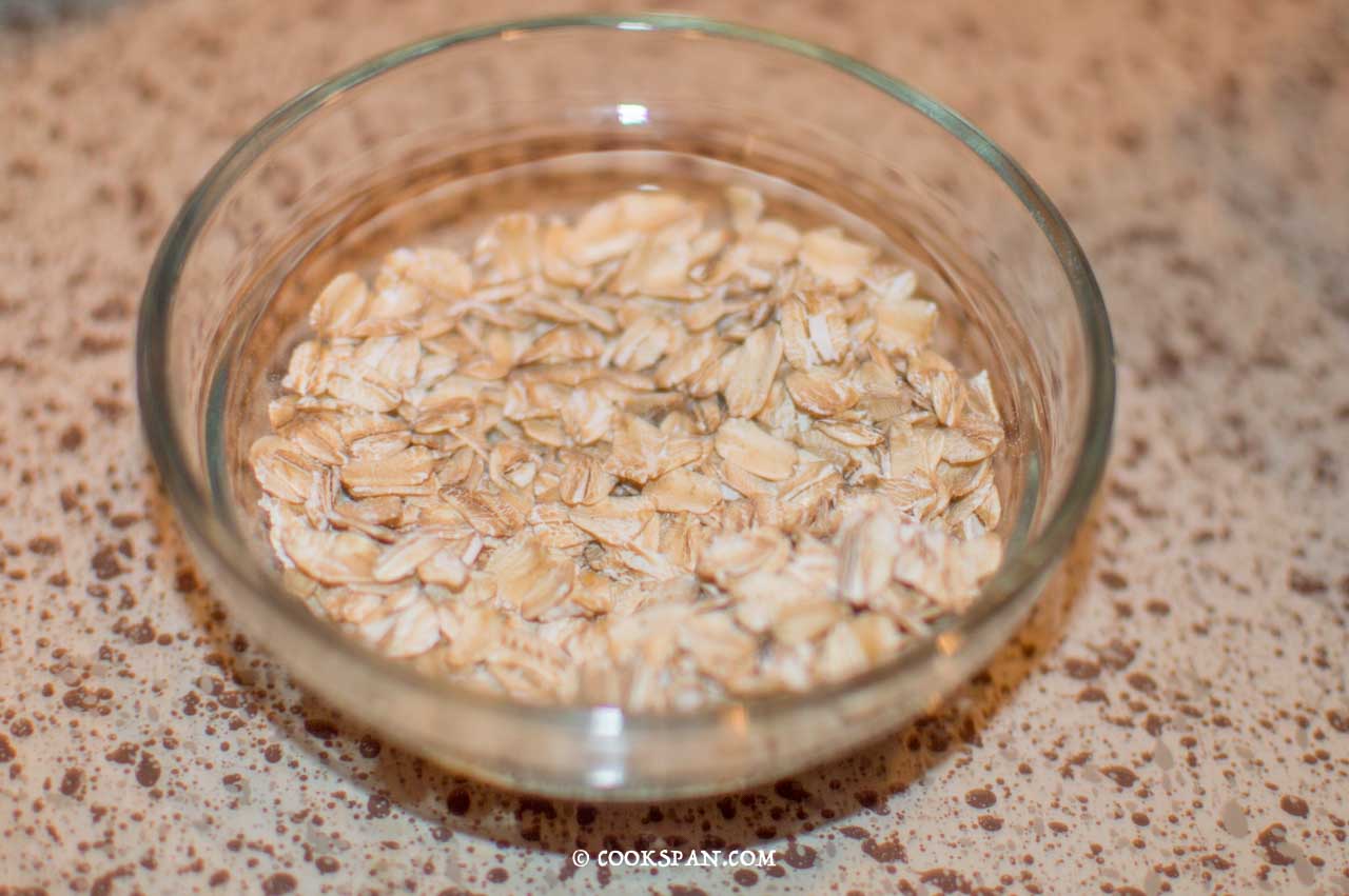 Old Fashioned Rolled Oats for crusting